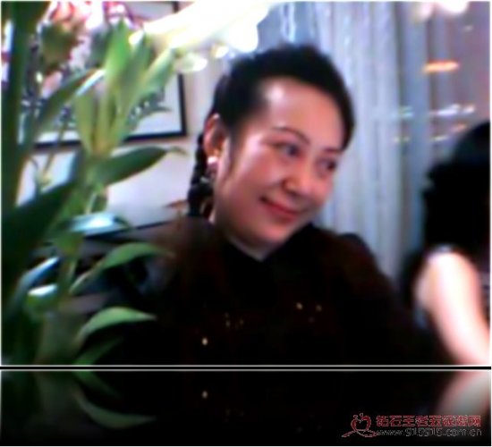 王显艳